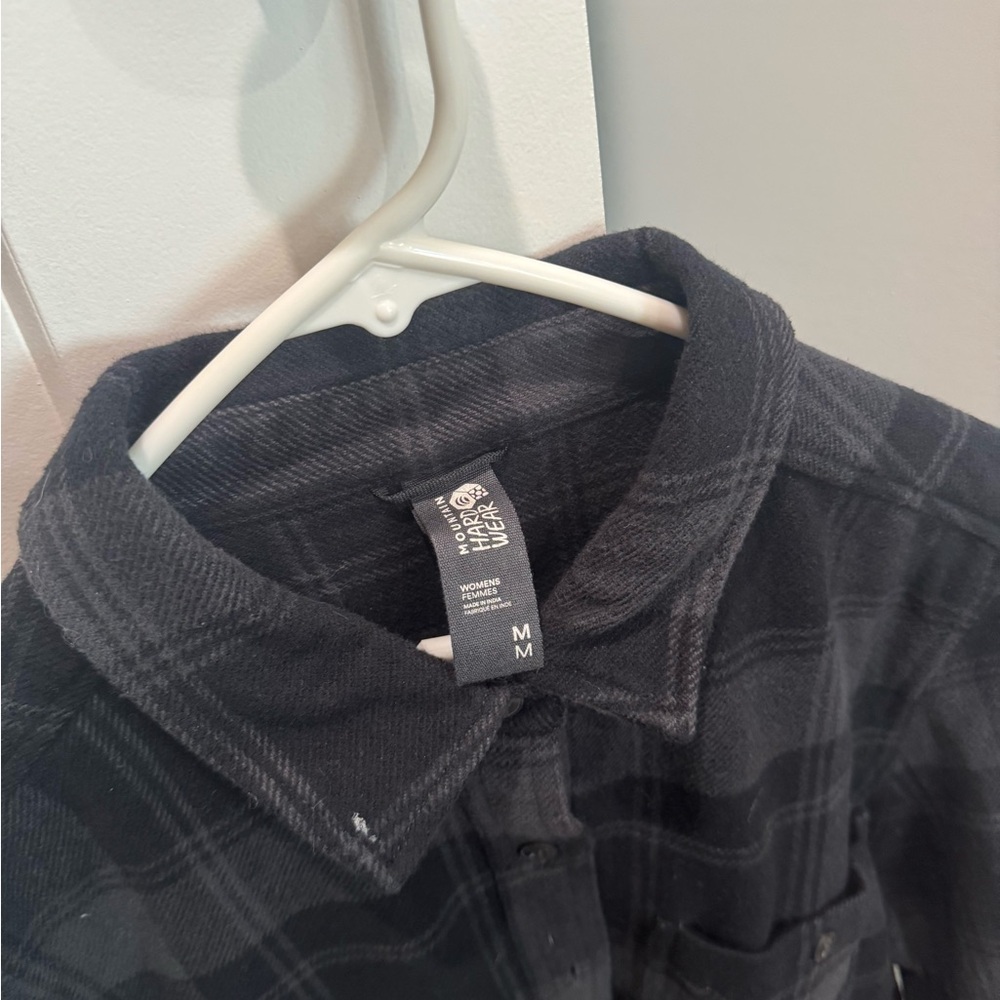 NWOT Mountain Hardwear Thick Flannel Shirt - Picture 2 of 3